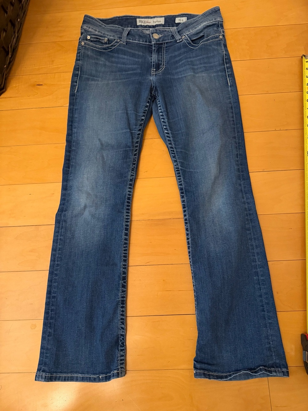 BKE Women’s Medium Blue Bootcut Jeans